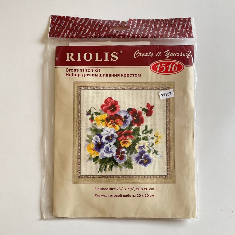 Riolis 1516 Pansy Medley Counted Cross Stitch Kit Floral Zweigart Flaxen Aida